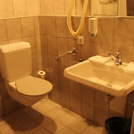 Gemeinschaftshaus Im Oberdorf *